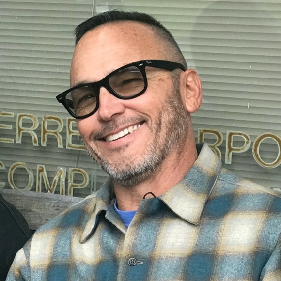 Meet your Posher, Robert - Picture 1 of 1